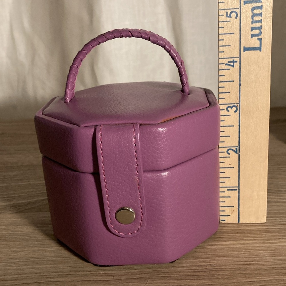 Guang Tong leather jewelry box Purple Hexagonal New no box - Picture 13 of 16